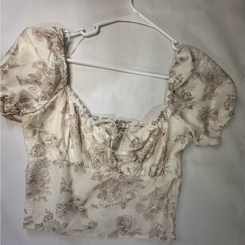 Floral Puff Sleeve Top